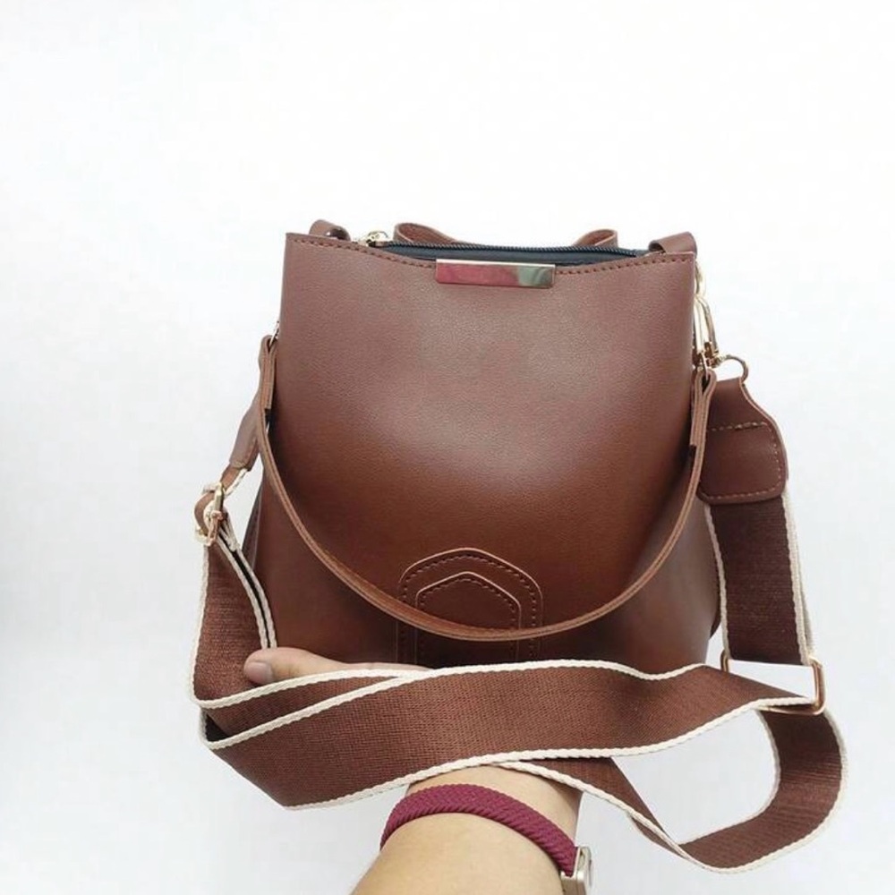 NWOT beautiful medium bag